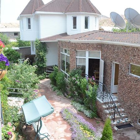 Guest House Fairy Tale Kaji-Say Екстер'єр фото
