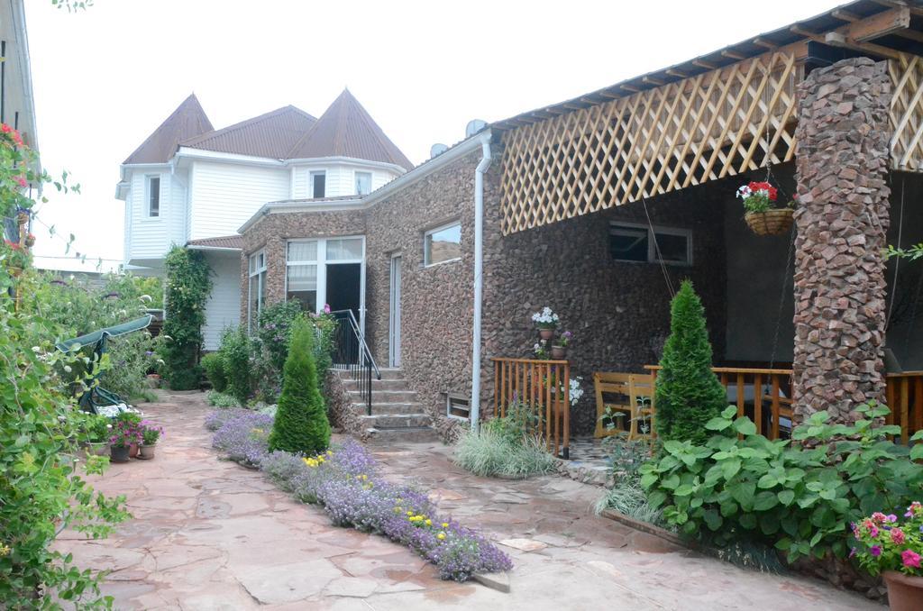 Guest House Fairy Tale Kaji-Say Екстер'єр фото